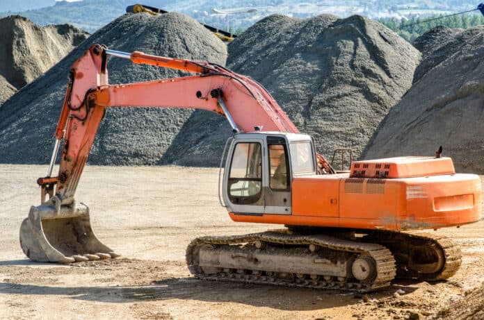 02 - The Essential Heavy Machinery You Need to Move Heavy Equipment Safely and Efficiently 1
