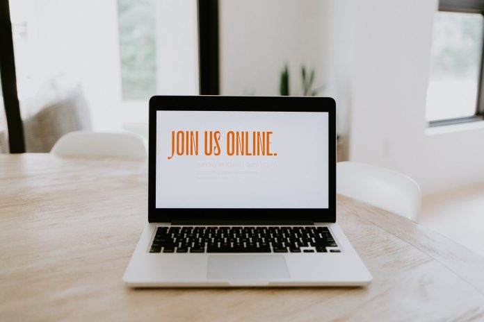 How to Start an Invitation Business and Make Money! 1